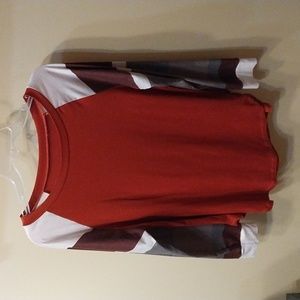 Size M shirt. Boutique item.